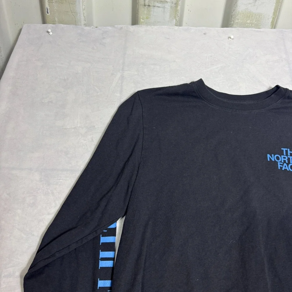The North Face Mens T-Shirt Black Long Sleeve Everyday Comfort Graphic Tee Large